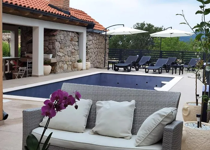 Njegovan Apartament *